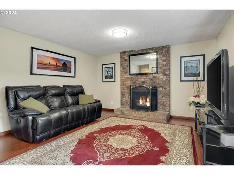 465 S Fawn Street Cornelius OR 97113