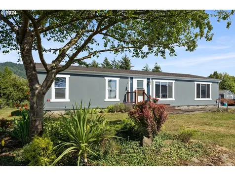 395 Hodgdon Road Tillamook OR 97141