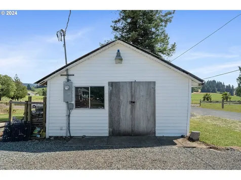 395 Hodgdon Road Tillamook OR 97141