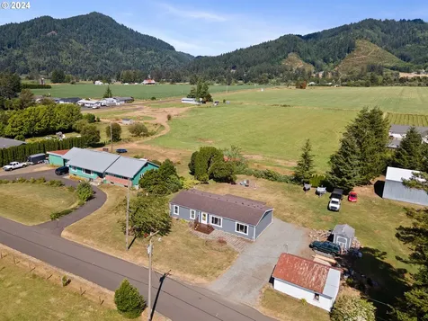 395 Hodgdon Road Tillamook OR 97141