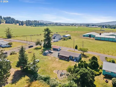 395 Hodgdon Road Tillamook OR 97141