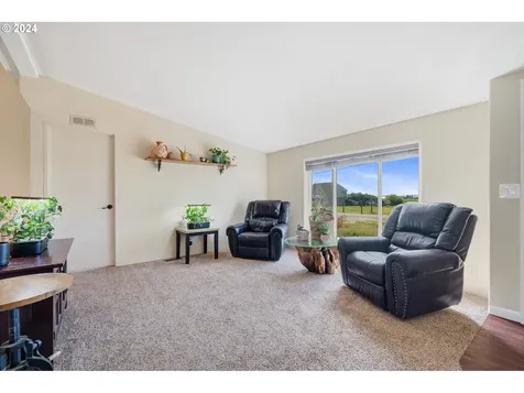 395 Hodgdon Road Tillamook OR 97141