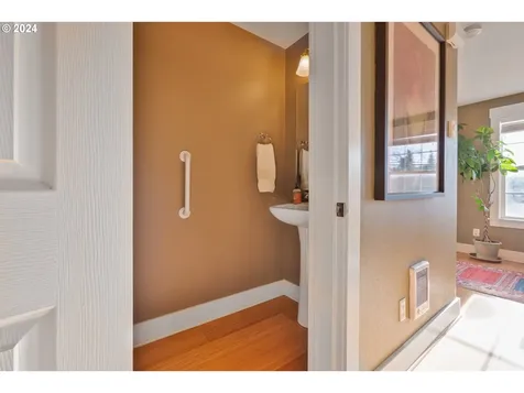 2608 5th Avenue West Linn OR 97068