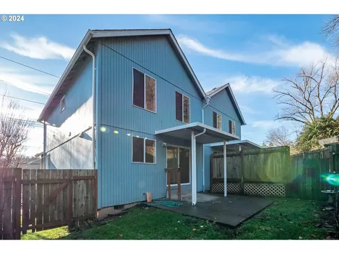 2608 5th Avenue West Linn OR 97068
