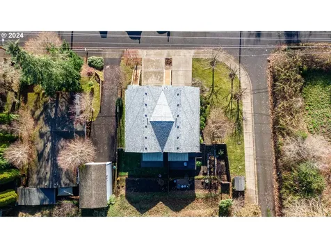 2608 5th Avenue West Linn OR 97068