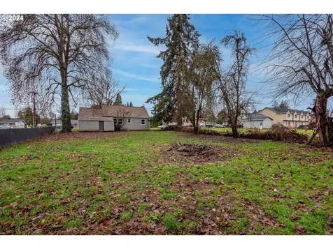 2727 19th Avenue Forest Grove OR 97116