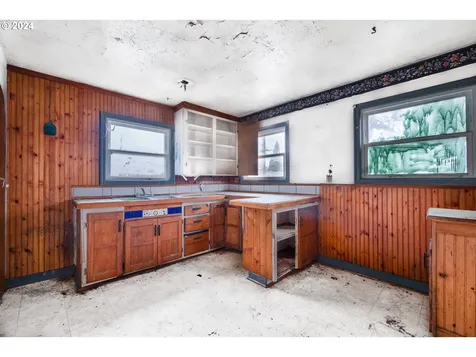 2727 19th Avenue Forest Grove OR 97116