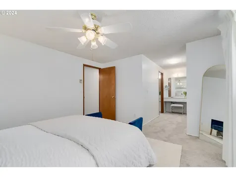 3383 Marvin Drive Eugene OR 97404