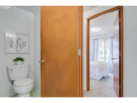 3383 Marvin Drive Eugene OR 97404