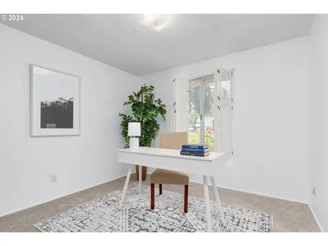 3383 Marvin Drive Eugene OR 97404