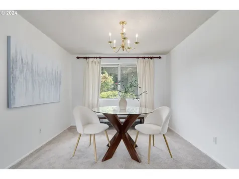 3383 Marvin Drive Eugene OR 97404