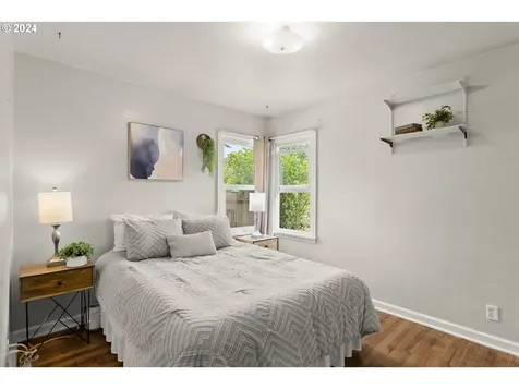 4008 SE 113th Avenue Portland OR 97266