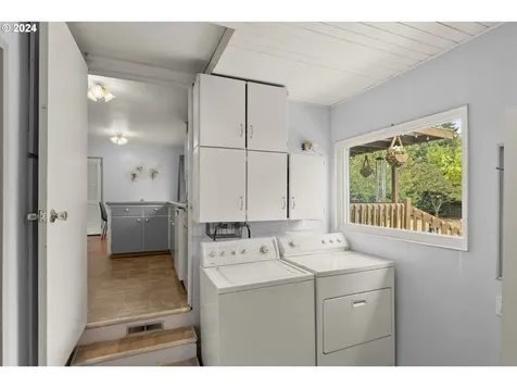 4008 SE 113th Avenue Portland OR 97266