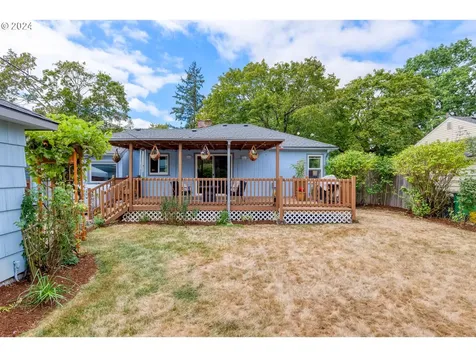 4008 SE 113th Avenue Portland OR 97266