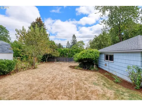 4008 SE 113th Avenue Portland OR 97266