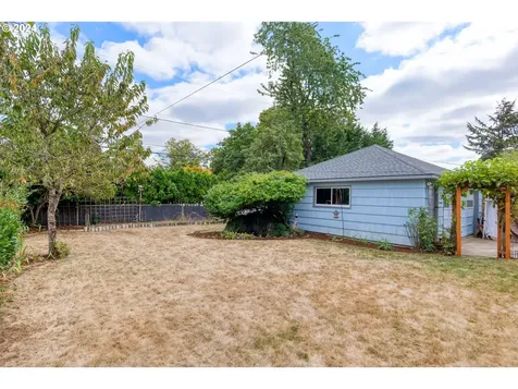 4008 SE 113th Avenue Portland OR 97266