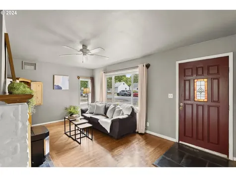 4008 SE 113th Avenue Portland OR 97266
