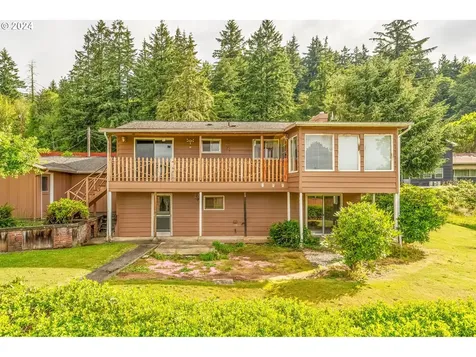 3927 Sunset Way Longview WA 98632