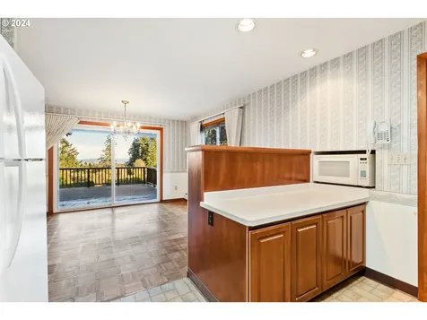 25590 SW Ladd Hill Road Sherwood OR 97140