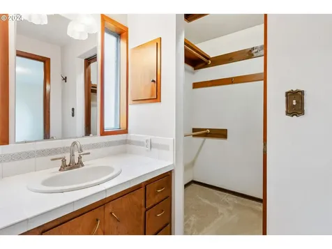 25590 SW Ladd Hill Road Sherwood OR 97140