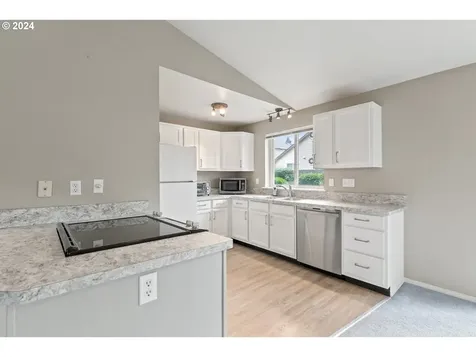 8606 Ne 29th Way Vancouver WA 98662