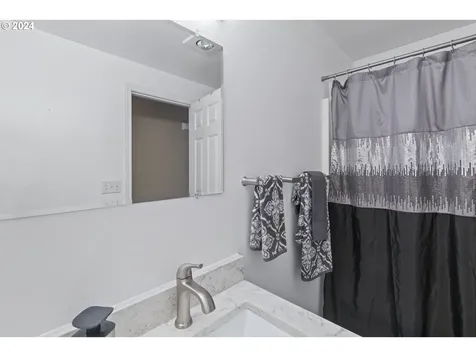 8606 Ne 29th Way Vancouver WA 98662