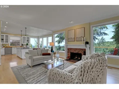 2427 Nw Pinnacle Drive Portland OR 97229