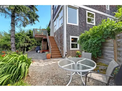 2427 Nw Pinnacle Drive Portland OR 97229