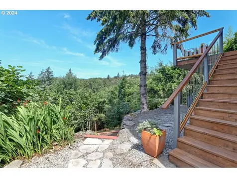 2427 Nw Pinnacle Drive Portland OR 97229