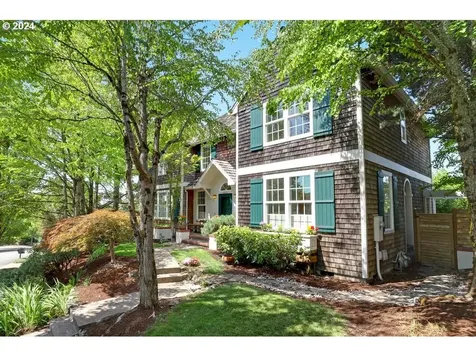 2427 Nw Pinnacle Drive Portland OR 97229
