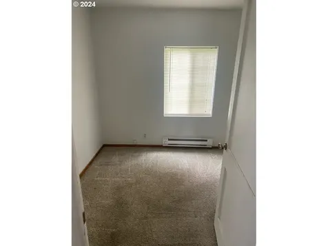 47755 Harris Street Oakridge OR 97463