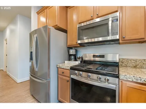 39584 Wall Street Sandy OR 97055