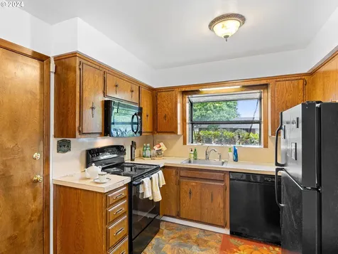 1925 Ne 118th Avenue Portland OR 97220