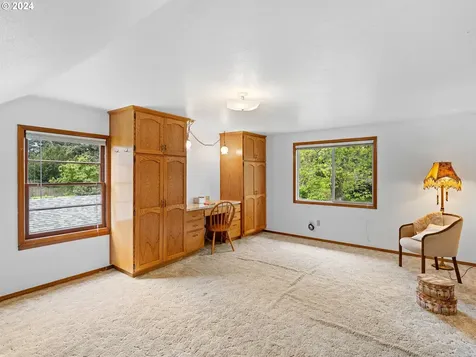 1925 Ne 118th Avenue Portland OR 97220