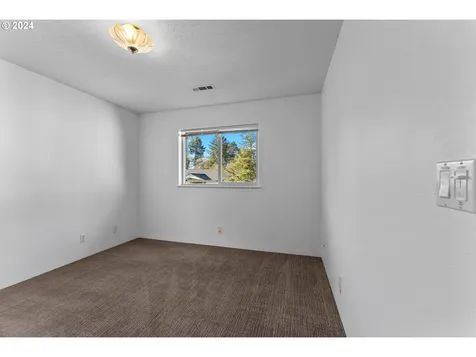922 Timberline Drive Brookings OR 97415