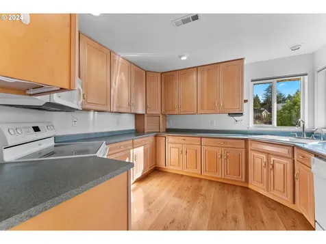 922 Timberline Drive Brookings OR 97415