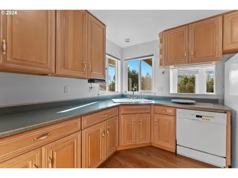 922 Timberline Drive Brookings OR 97415