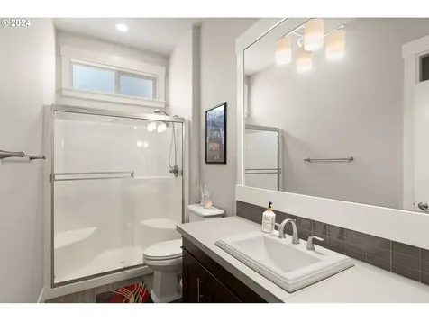 16916 Nw Trillium Street Portland OR 97229