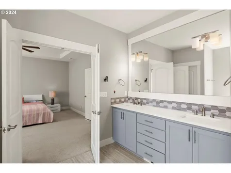 16916 Nw Trillium Street Portland OR 97229