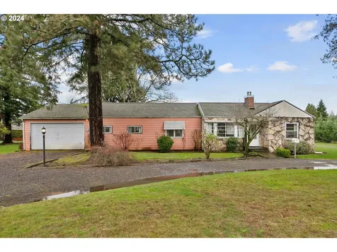 8228 Se 162nd Avenue Portland OR 97236