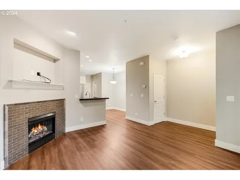 4833 NW Blandy Terrace Portland OR 97229