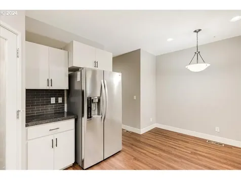 4833 NW Blandy Terrace Portland OR 97229
