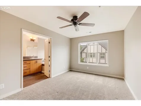 4833 NW Blandy Terrace Portland OR 97229