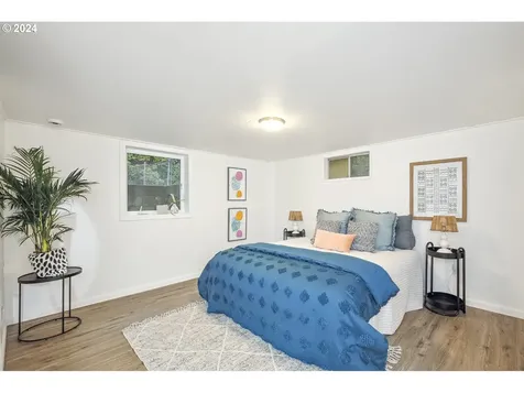 5920 NE Bryant Street Portland OR 97218