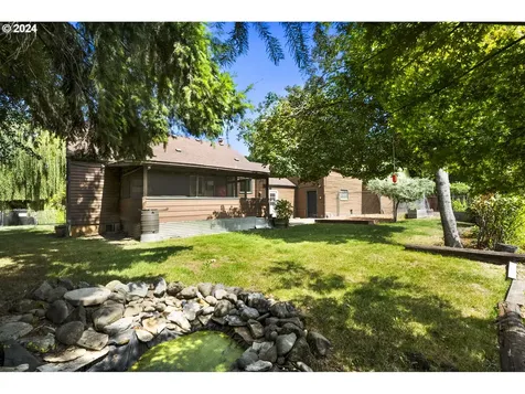 5920 NE Bryant Street Portland OR 97218