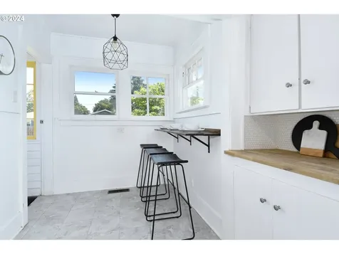 3918 Se 62nd Avenue Portland OR 97206