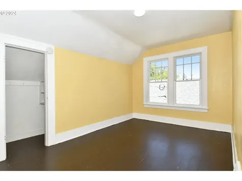 3918 Se 62nd Avenue Portland OR 97206