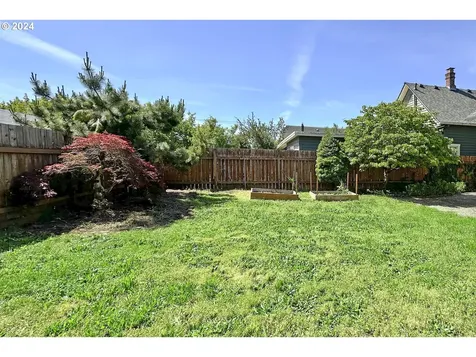 3918 Se 62nd Avenue Portland OR 97206