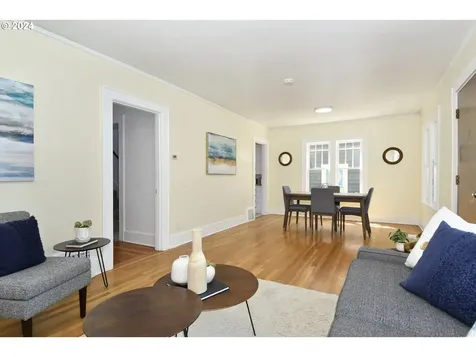 3918 Se 62nd Avenue Portland OR 97206