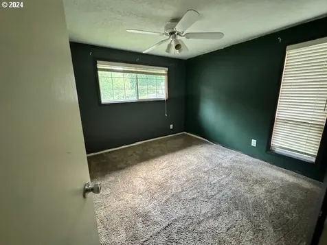 3155 Ammons Drive Longview WA 98632